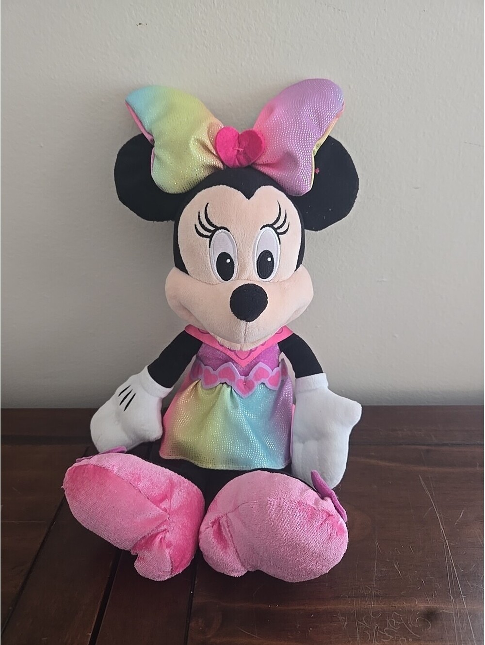 Disney Jr. Minnie Sparkle And Sing Doll Plush Bow Lights Up Speaks & Sings Works